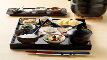 「お粥」が付いた和定食 / 3