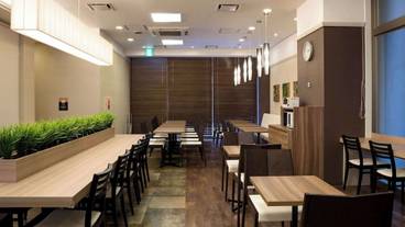 朝食スペース / 5