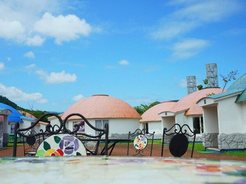 ポップな雰囲気がかわいいドームハウスに滞在♪3375670