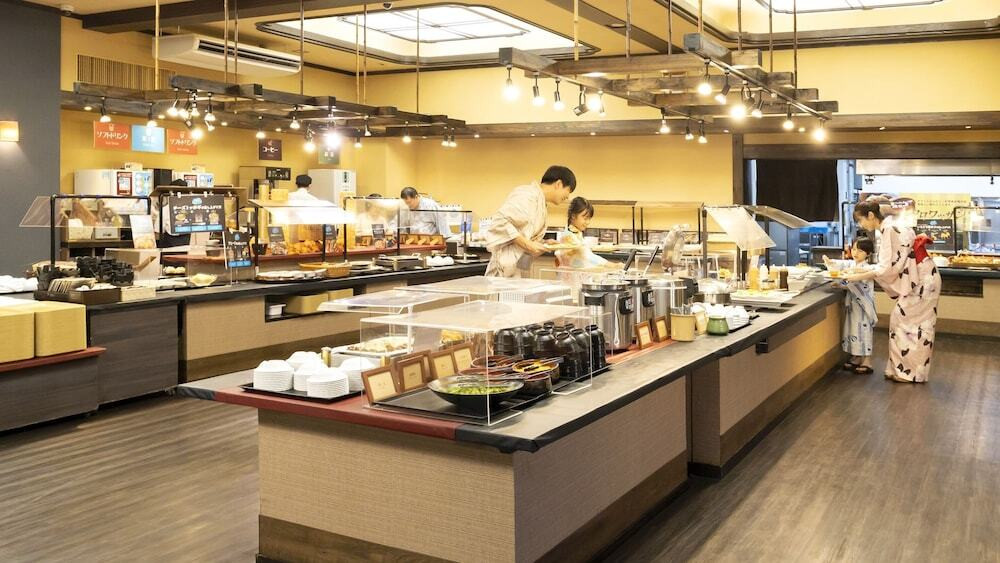 レストラン
