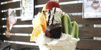 挑戦者はどこだ！大阪のジャンボパフェ6選！こんなに食べきれる？