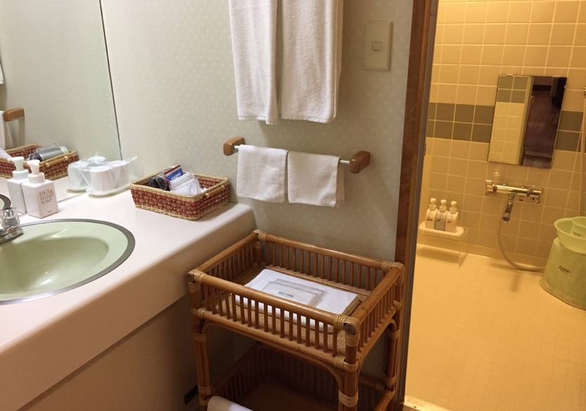 客室洗面台一例 / 4