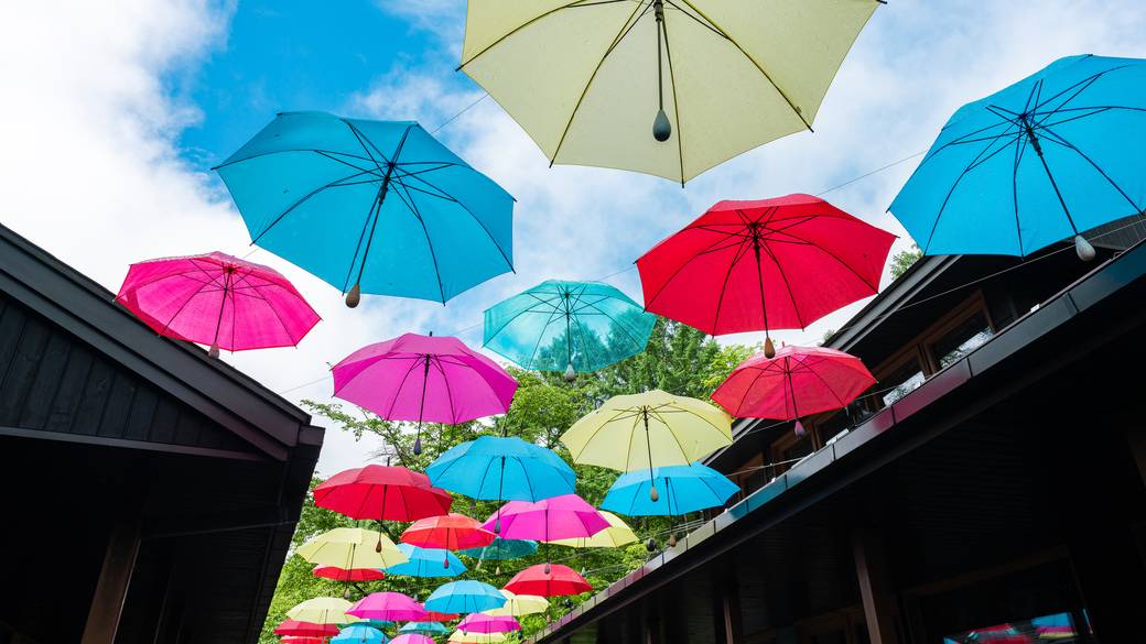 時期によっては傘の装飾も / 3