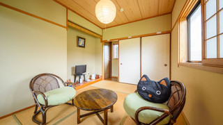 角部屋：和室６畳（トイレ洗面付）【由布岳眺望】（13歳からご宿泊可能）