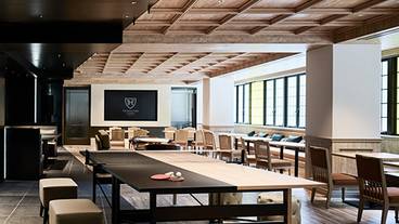 キャンバスラウンジの卓球台 / 8