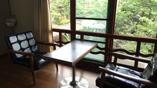 和室スタンダードルーム　共用バスルーム　ガーデンビュー