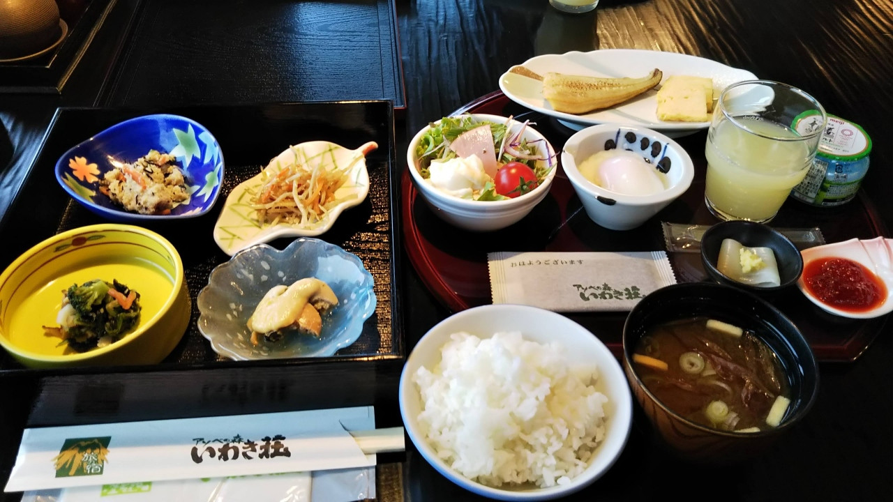 品数の多い朝食