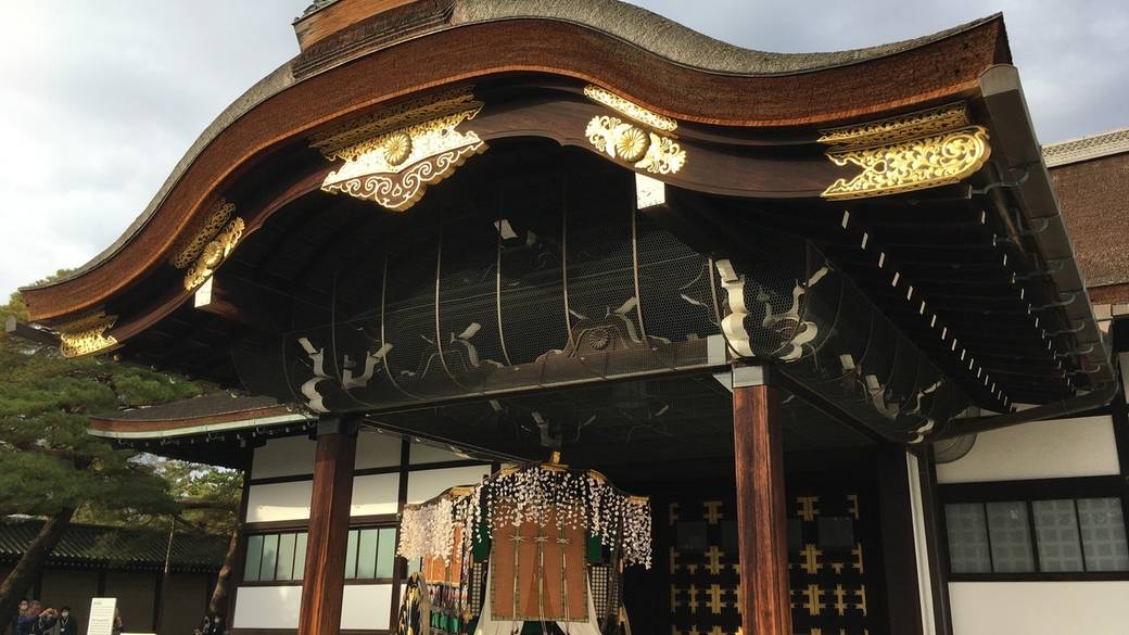 「京都御苑」から
歴史を訪ねる大人旅へ / 2