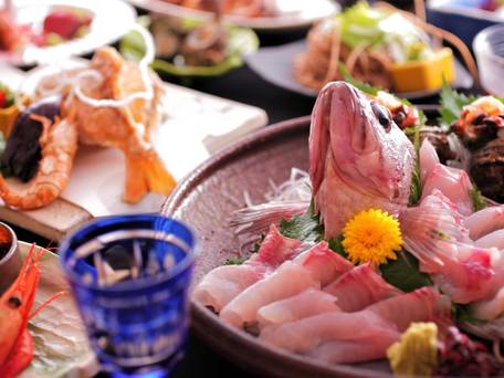 1日8組限定 間人蟹と地魚料理 大人の絶景隠れ宿 寿海亭 / 2