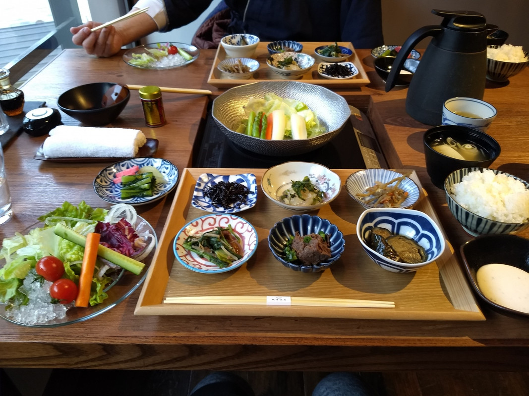 朝食