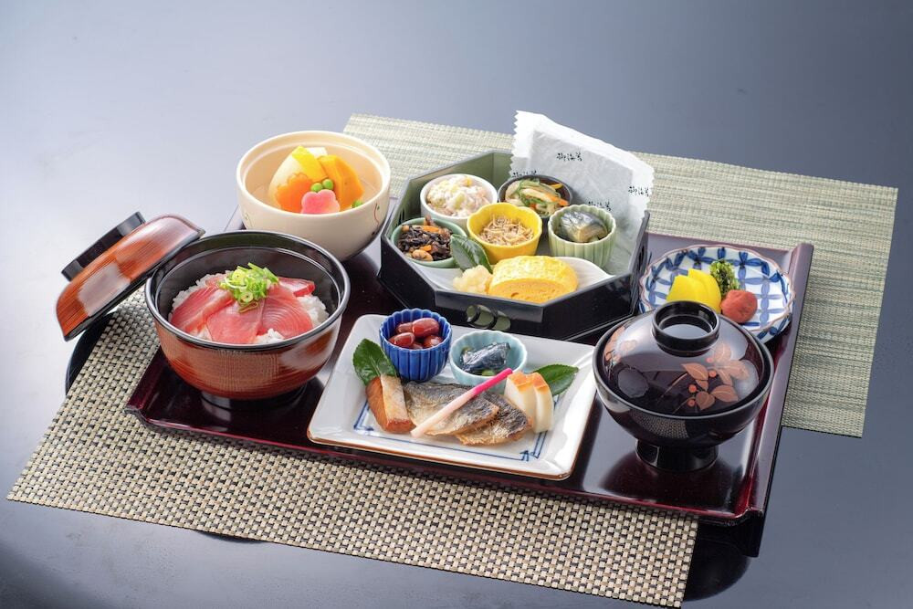 レストラン