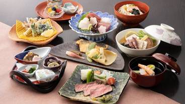 日本料理雲海　会席 / 1