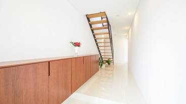 内部エントランス / 2