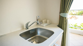 スタンダード ルーム シングルベッド 2 台 禁煙 バルコニー (with Extra Bed)