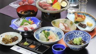 食事・飲み物 / 15