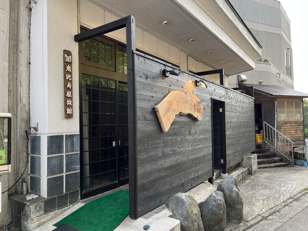 旅館の入口（3階）