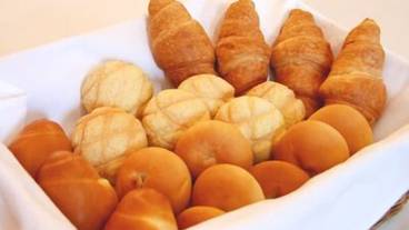 食事・飲み物 / 3