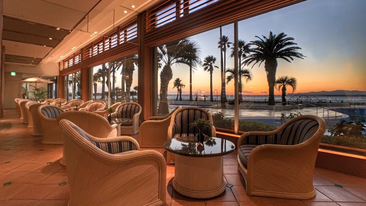 舘山寺スマートICより車で約5分4254114