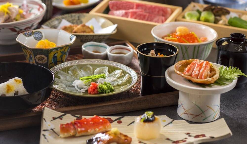 選ぶ楽しさもある
半カスタムの和会席 / 1