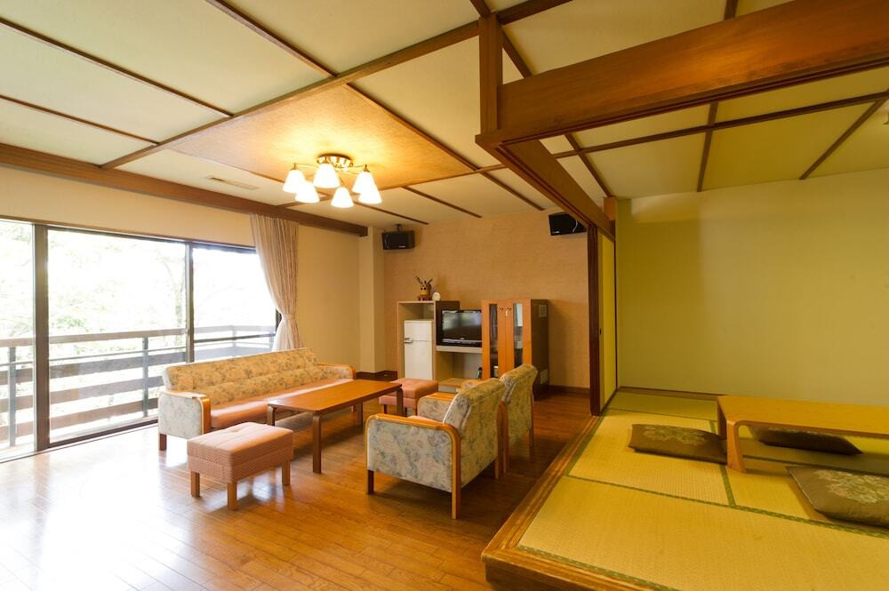 ホテルラフォーレ修善寺 山紫水明(ホテルラフォーレシュゼンジ サンシスイメイ) / 3