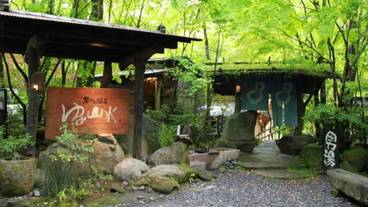 施設の敷地 / 16