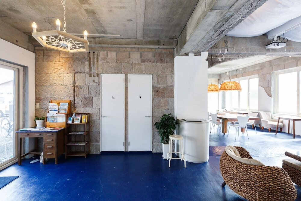 ロビー応接スペース