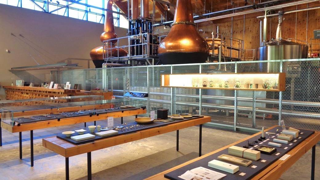 ニセコ蒸溜所 内観 / 1