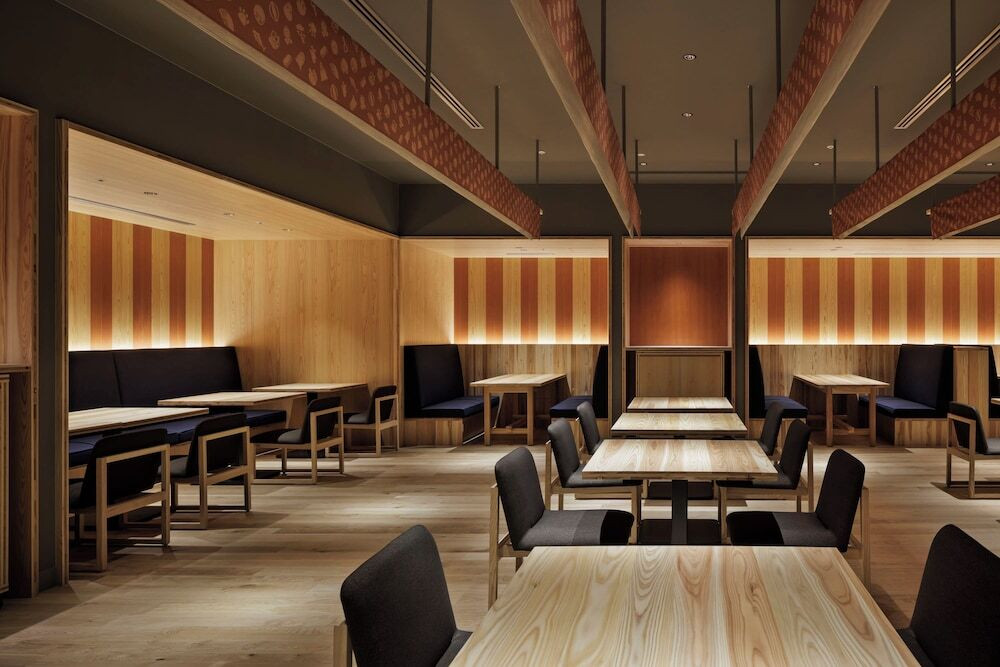 OMOダイニング 内観