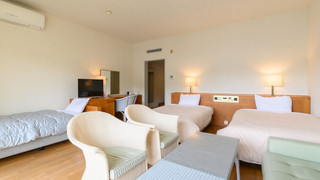 ファミリー トリプルルーム