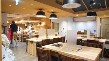 朝食スペース / 17