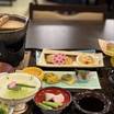 スタンダードな夕食は大広間で