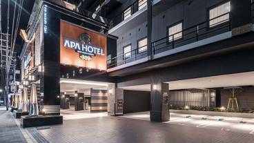 施設の入り口 / 11