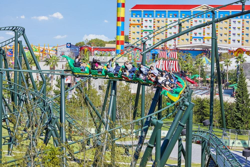 子供用の遊び場 - 屋外