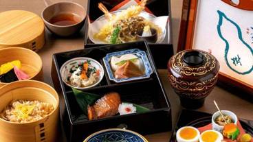 食事・飲み物 / 2