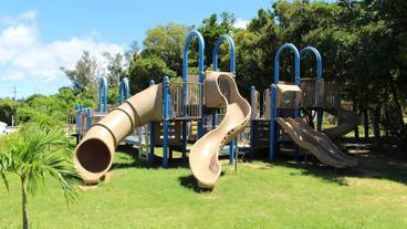 子供用の遊び場 - 屋外 / 20