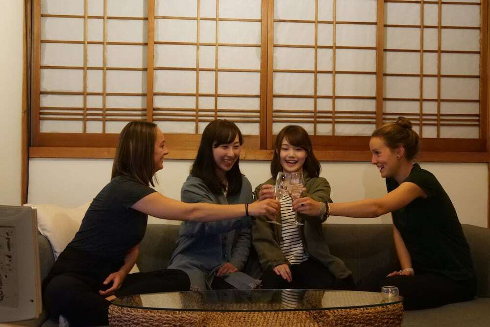 ロビーラウンジ