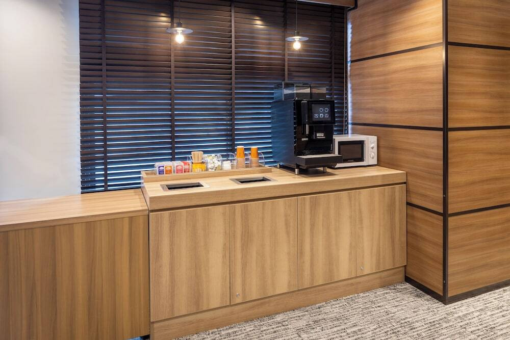 姫路名物の「アーモンドトースト」や四国のうどんなど、楽しみな朝食3532969