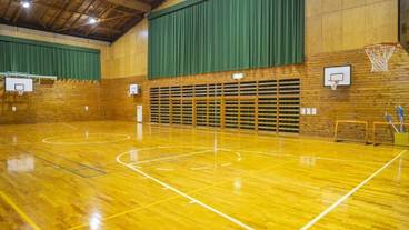 スポーツ設備 / 2