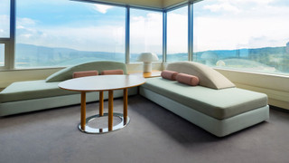 スイート シングルベッド 2 台 コーナー (Tower, High Floor)