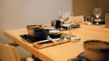 客室内のダイニングエリア / 3