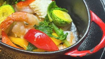 食事・飲み物 / 12