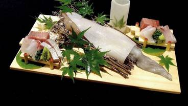 食事・飲み物 / 8