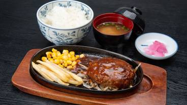 食事・飲み物 / 3