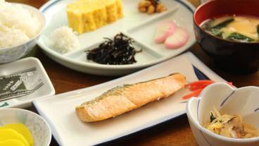 食事・飲み物 / 9