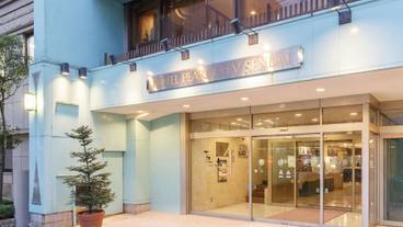 施設の入り口 / 12