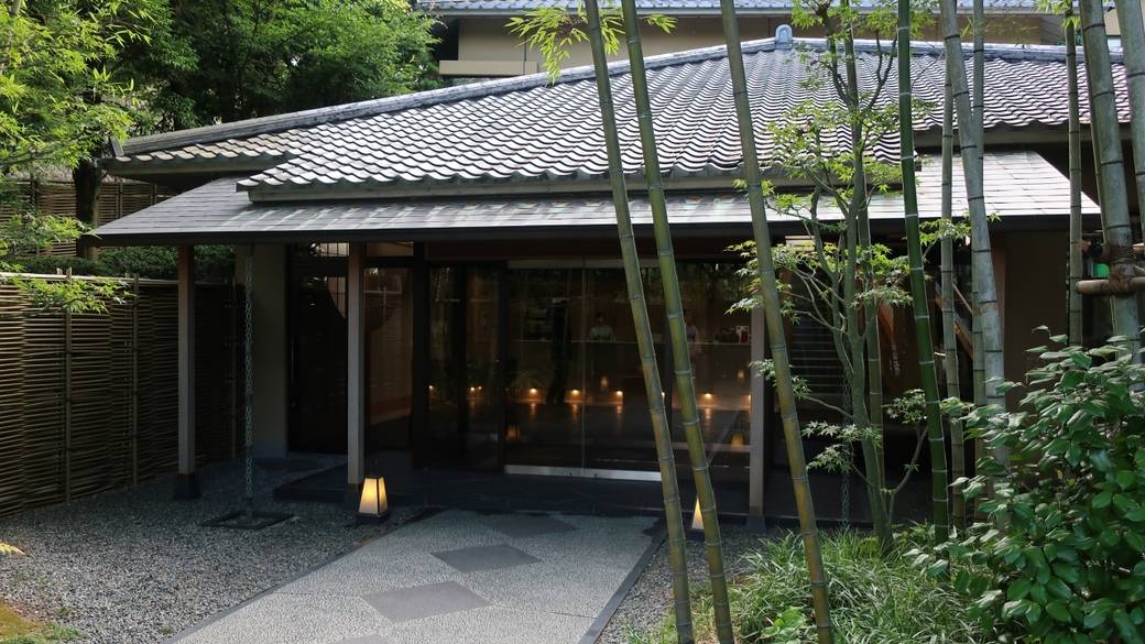 エントランス / 1