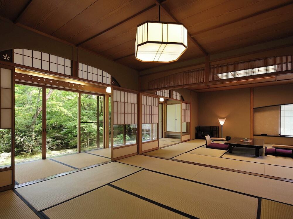 2階建て離れ「和洋室」④