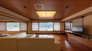 Mikazuki CLUB9 すその 禁煙