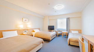 ラージツイン 禁煙 シングルベッド2台+エキストラベッド1台