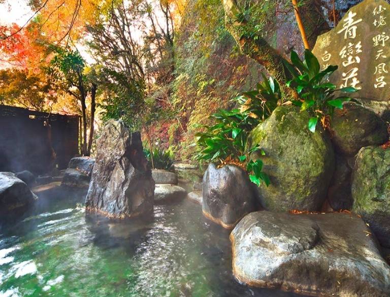 自然に包まれる
朝風呂ですっきり / 1